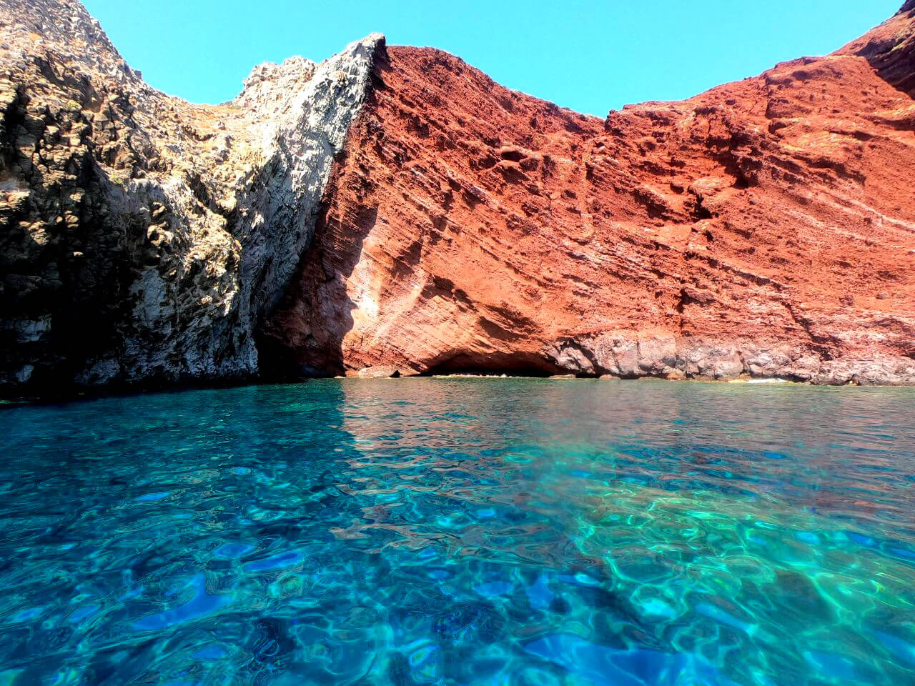Cliffs and Bays of Tuscany